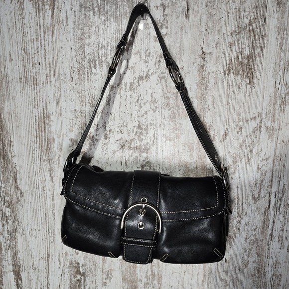 Coach Handbags - Vtg Y2k COACH #3653 Soho Flap Buckle Double Pocket W Black Leather Shoulder Bag